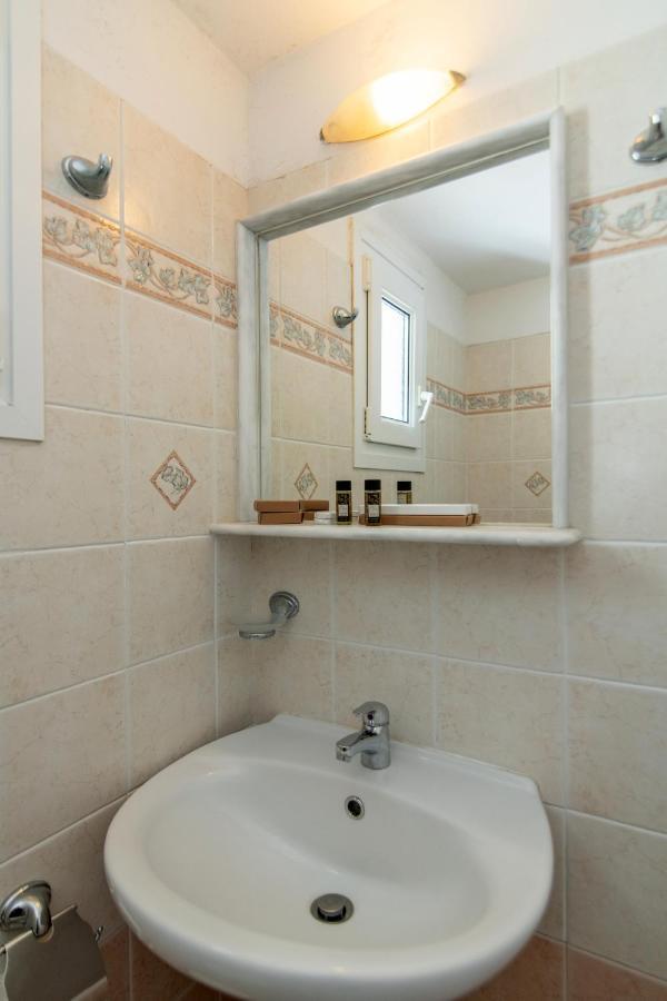 Esperides Apartment Tinos Exterior photo